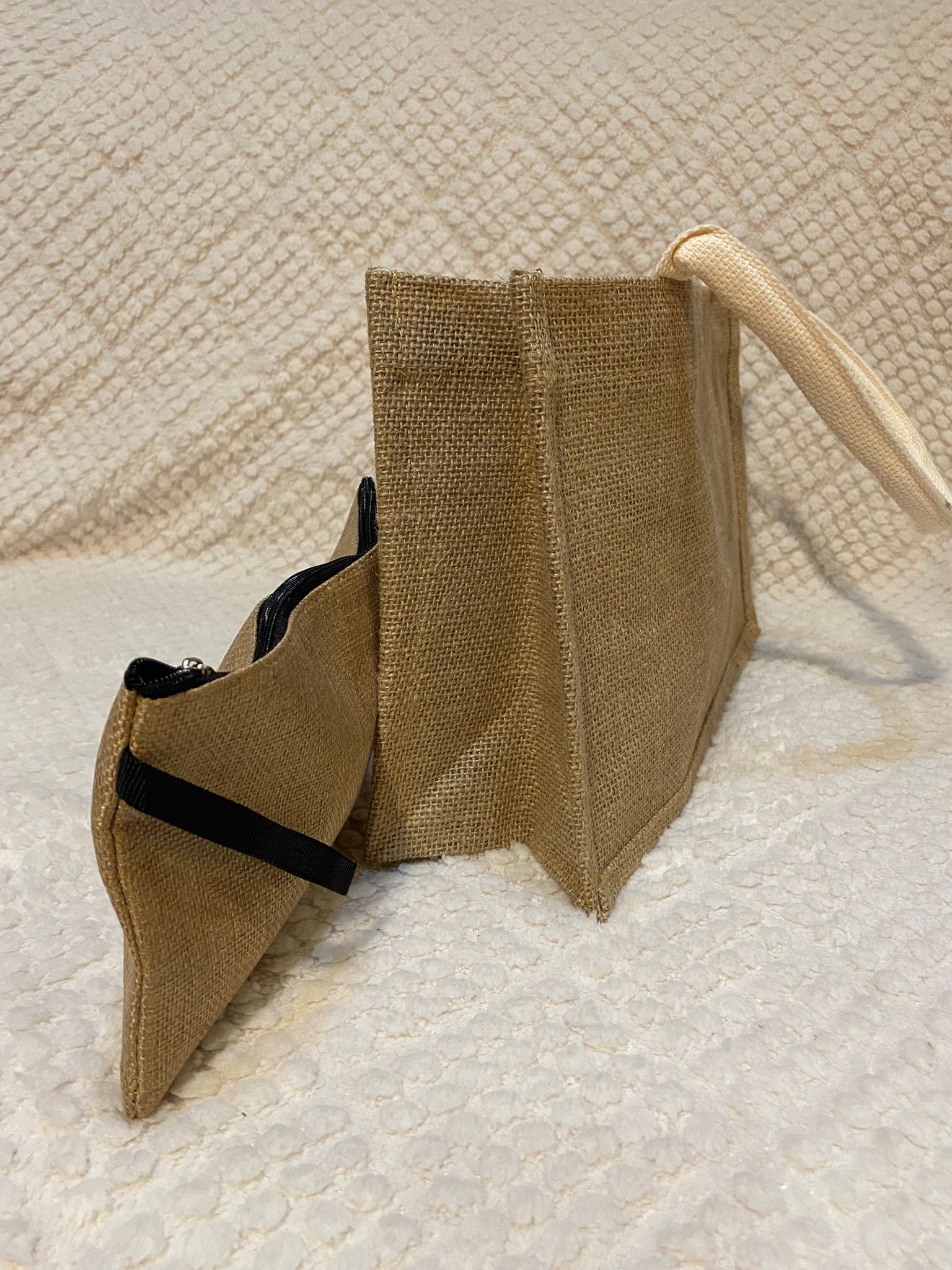 Bolso y neceser caniche