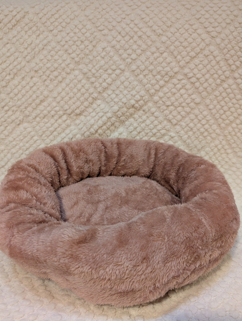 Cama Felpa Rosa